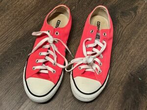 Converse (Womens Size 9)(Mens Size 7) Neon Pink Low Top Sneakers